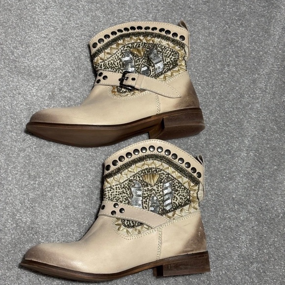 Naughty Monkey leather beaded cowboy booties Size 7/7.5 - Picture 3 of 3